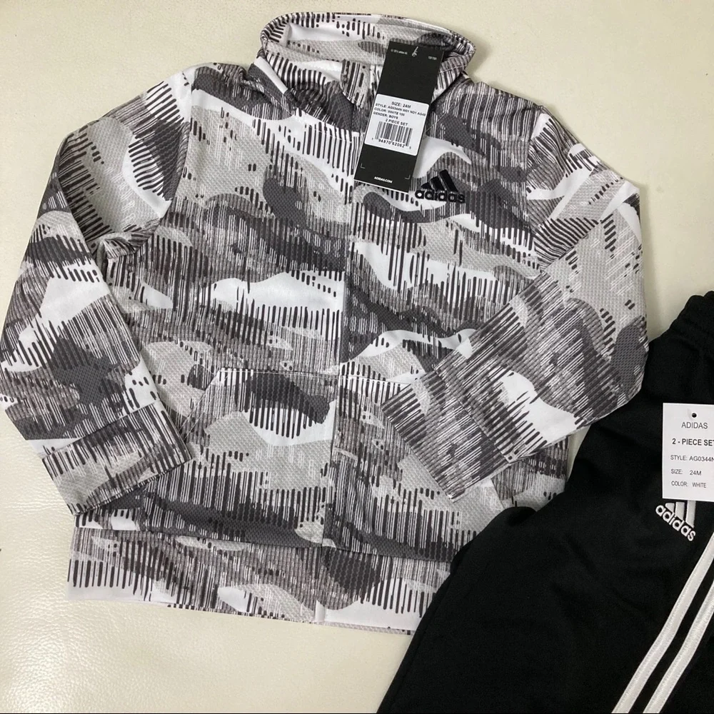 Adidas grey long sleeve top pants active outfit 4022